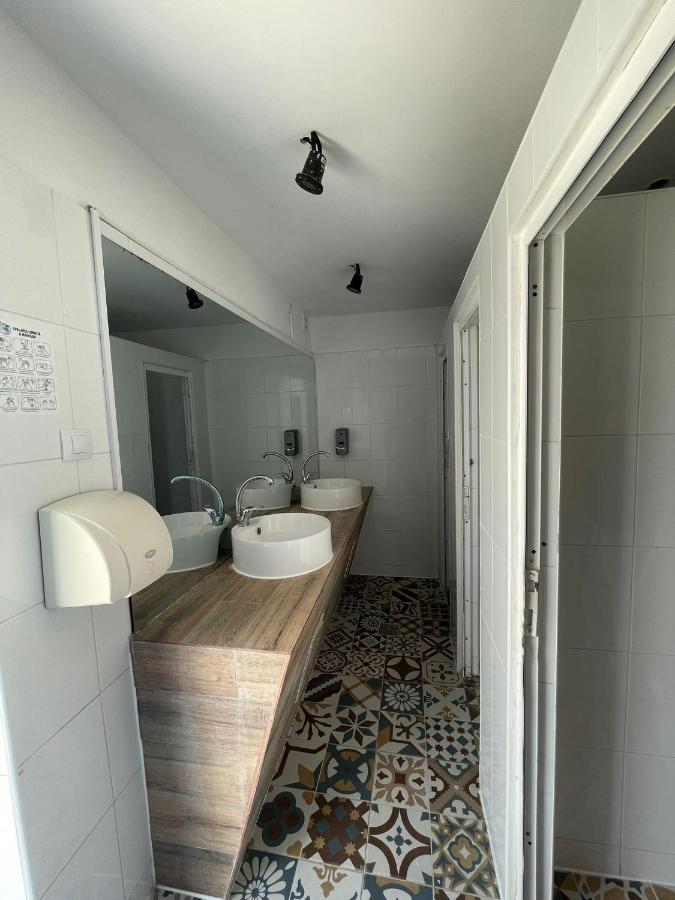 Hostel Cazino Nord Rooms มามายา ภายนอก รูปภาพ
