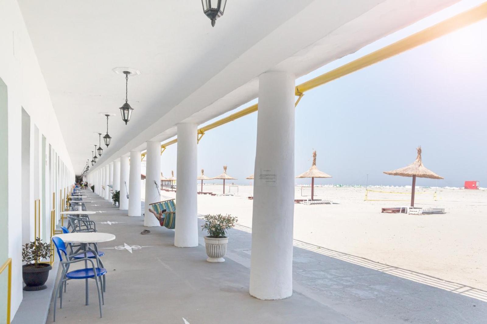 Hostel Cazino Nord Rooms มามายา ภายนอก รูปภาพ
